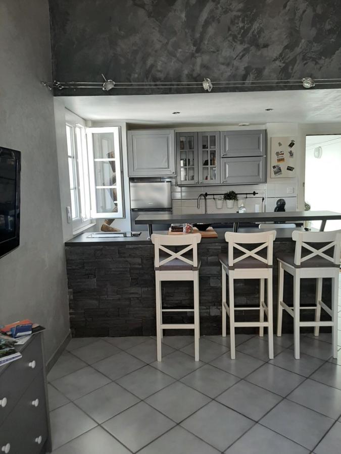 T2 Centre Ville Vue Faron 40M2 En Zone Pietonne 4Eme Etage Toulon Kültér fotó