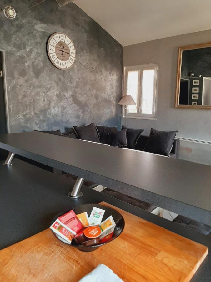 T2 Centre Ville Vue Faron 40M2 En Zone Pietonne 4Eme Etage Toulon Kültér fotó